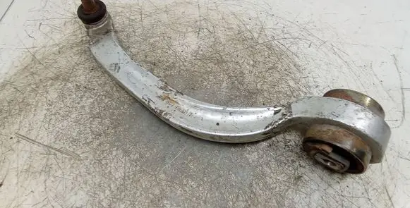 Audi A4 S4 B5 8D Front lower control arm/wishbone 4D0407694N
