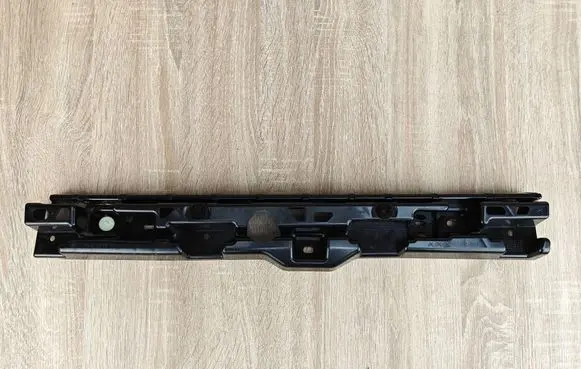 BMW 5 G30 G31 G38 Sill supporting ledge 7387343