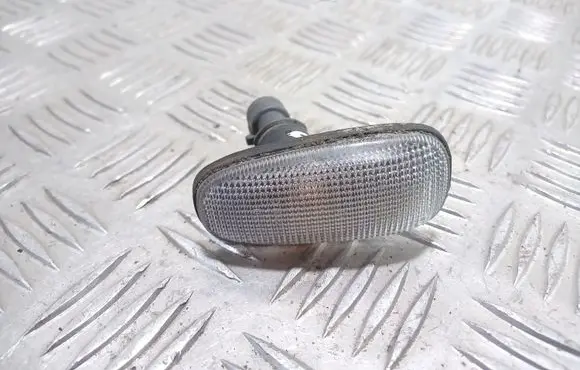 Opel Astra G Front fender indicator light