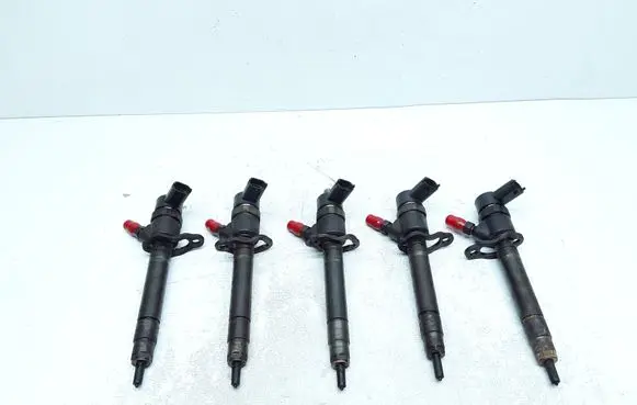 Volvo V70 Fuel injectors set 30750283 0445110251
