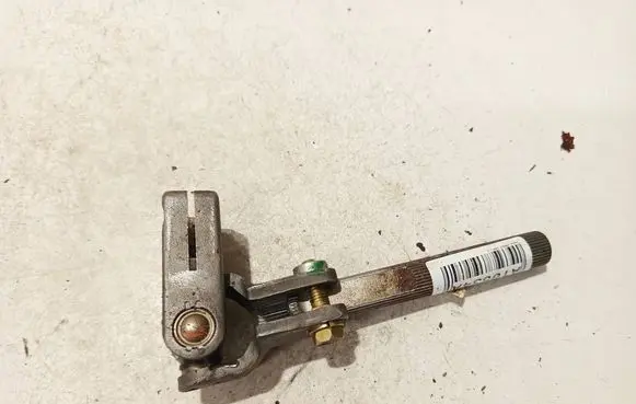 Toyota Avensis T250 Steering column universal joint 