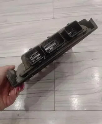 Citroen C2 Engine control unit/module ECU 9653451880