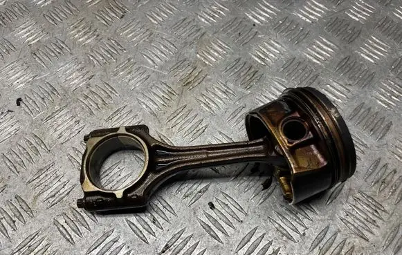 Audi A4 S4 B8 8K Piston with connecting rod 06DD