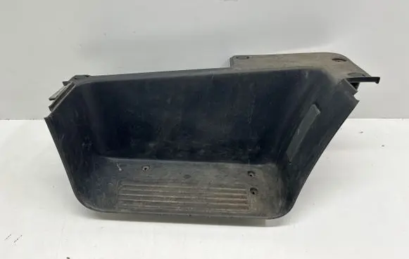 Front sill trim cover