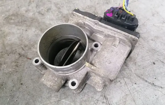 Honda CR-V Throttle valve 17900RZ0G0