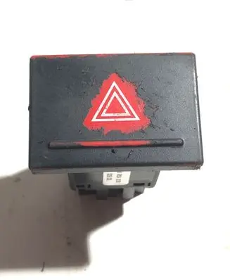 Volkswagen Touareg I Hazard light switch 7L6953235 32902