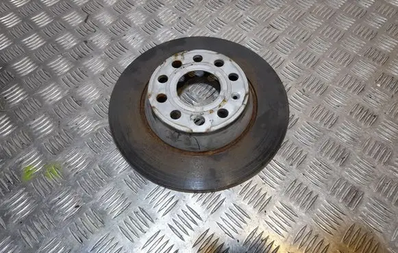 Volkswagen Jetta VI Rear brake disc 1K0615601AD