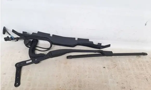 Mercedes-Benz SL R231 Front wiper blade arm A2318201040