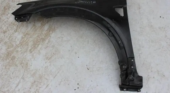 Chevrolet Captiva Fender