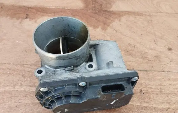 Infiniti EX Throttle valve H8200578558 8200828992A