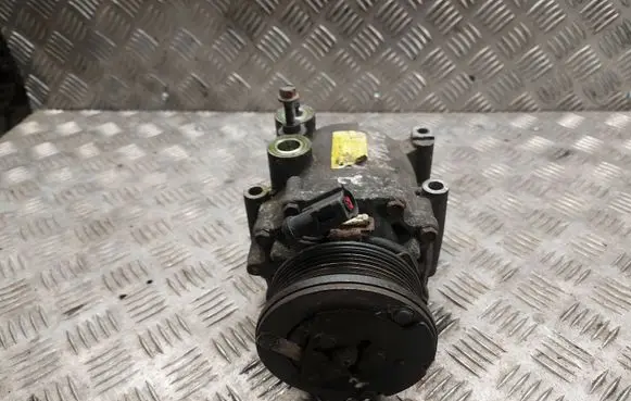 Ford Fiesta Air conditioning (A/C) compressor (pump) vp8s6h19d786aa