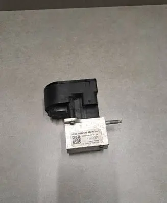 Air conditioning (A/C) expansion valve