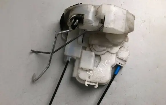 Subaru Outback Front door lock 61032AJ150