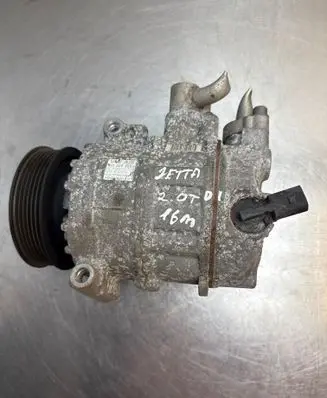 Volkswagen Jetta VI Air conditioning (A/C) compressor (pump) 1K0820859S