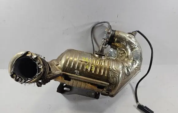 Renault Megane IV Catalyst/FAP/DPF particulate filter 208A08135R