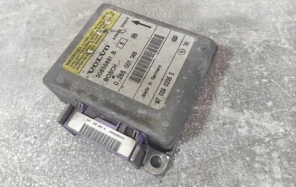 Volvo S40, V40 Airbag control unit/module 30855881B 970290235E