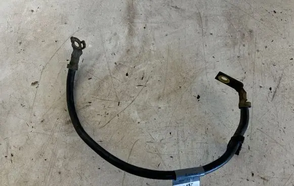 Skoda Rapid (NH) Positive cable (battery) 6R0971537G