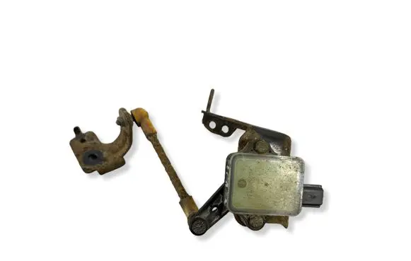 Ford Mondeo MK V Headlight/headlamp level sensor M1605180435A