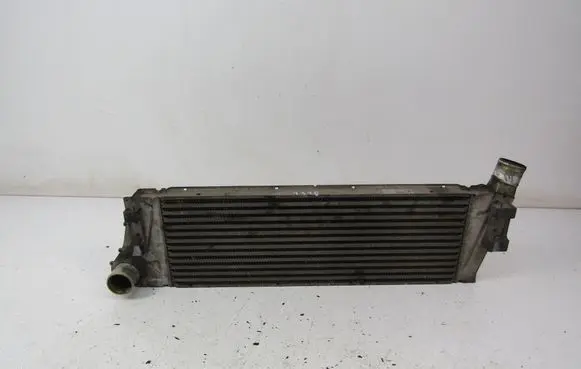 Renault Megane II Intercooler radiator 8200115540