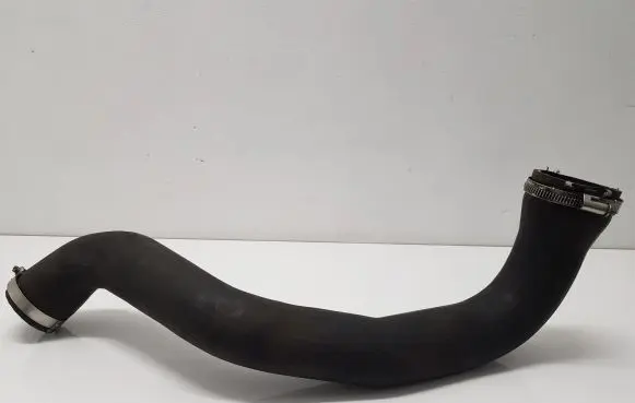 Ford Mondeo MK V Intercooler hose/pipe DS736K683DH