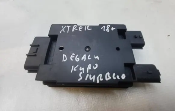 Nissan X-Trail T32 Fuel injection pump control unit/module 5500001019 169108688R