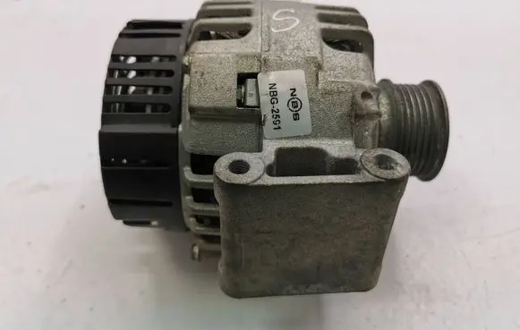 Audi A4 S4 B7 8E 8H Generator/alternator SG12B047 P0361643 160822100
