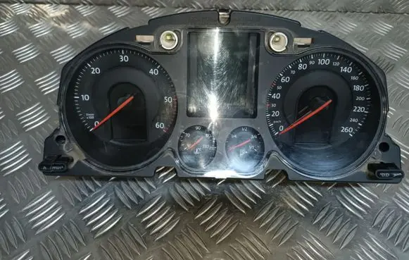 Volkswagen PASSAT B6 Speedometer (instrument cluster) A2C53194181
