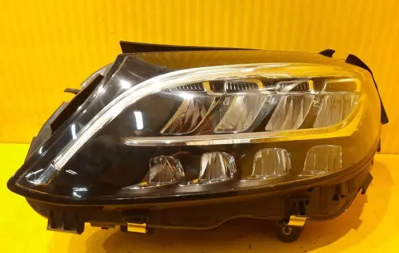 Mercedes-Benz C W205 Headlight/headlamp A2059063106