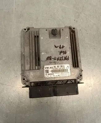 Volkswagen PASSAT B8 Engine control unit/module 04L907309R 0281031066