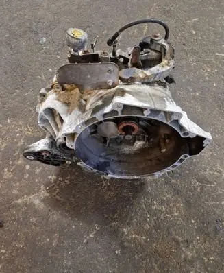 Ford Grand C-MAX Manual 6 speed gearbox BV6R7002GF 1805111