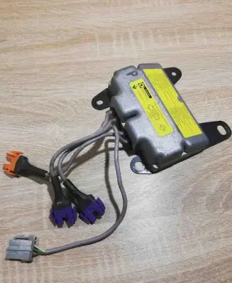 Renault Laguna I Airbag control unit/module 7700840111 550288800