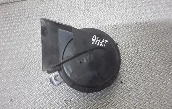 Mercedes-Benz E W210 Horn signal E10020043