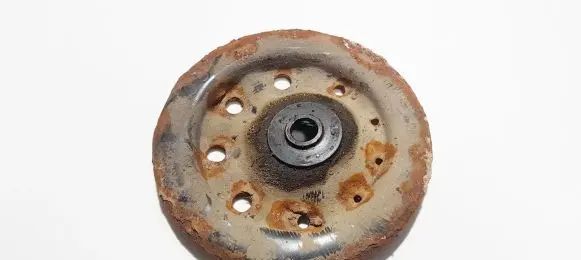 Toyota Avensis T220 Coil spring mount 