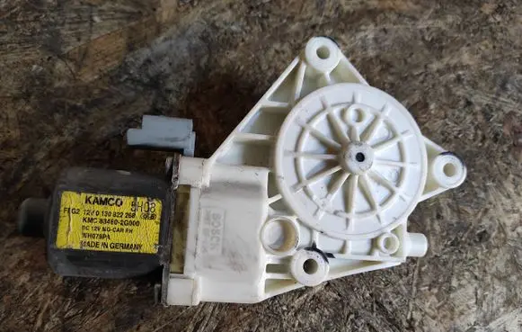 KIA Magentis Front door window regulator motor 834602G000