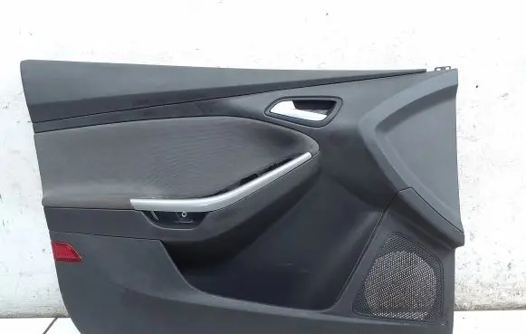 Ford Focus Front door card panel trim BM51A23943AW