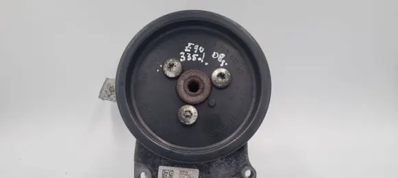 BMW 3 E90 E91 Power steering pump 6781484