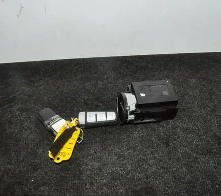 Volkswagen PASSAT CC Ignition lock 3C0905843Q 33303301