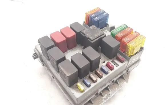 Lancia Thesis Fuse module 60679253