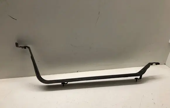 Mazda 3 III Fuel tank mounting bracket 