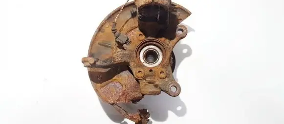 Volkswagen Touran I Front wheel hub