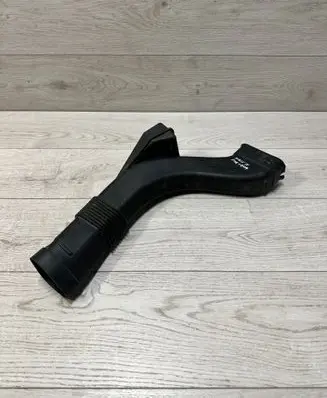 BMW 7 F01 F02 F03 F04 Air intake duct part 7577473 70345382 10991213