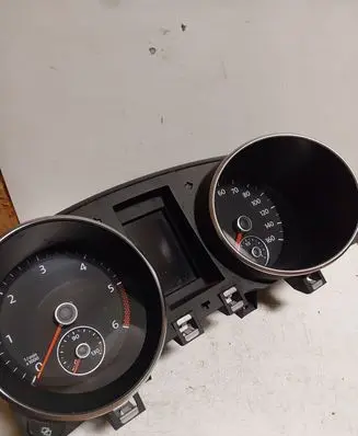 Volkswagen Golf VI Speedometer (instrument cluster) 5K0920960G 25112025