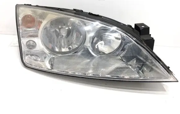 Ford Mondeo Mk III Headlight/headlamp 1S71-13005-SE