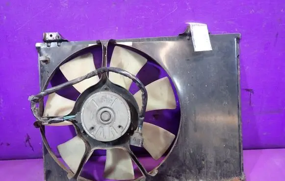 Suzuki Liana Fan set 