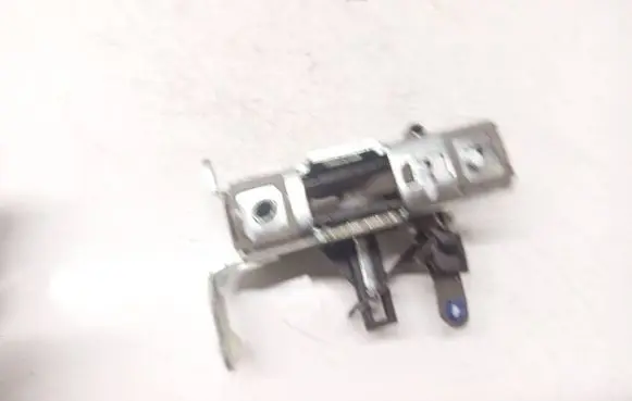 Opel Corsa D Seat back rest lock catch 13213464