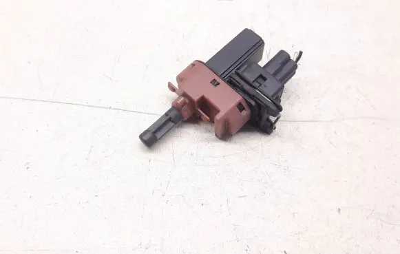 Clutch pedal sensor