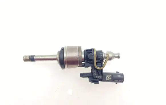 Volkswagen Golf VIII Fuel injector 05E036L