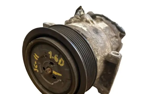 Renault Scenic III - Grand scenic III Air conditioning (A/C) compressor (pump) 8200958328