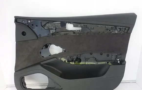 Audi A8 S8 D4 4H Front door card panel trim 4H0819870