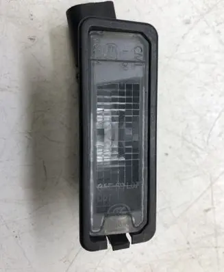 Volkswagen Golf VII Number plate light 1K8943021